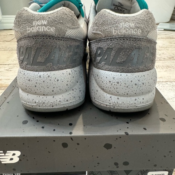 Palace X New Balance - Picture 6 of 8